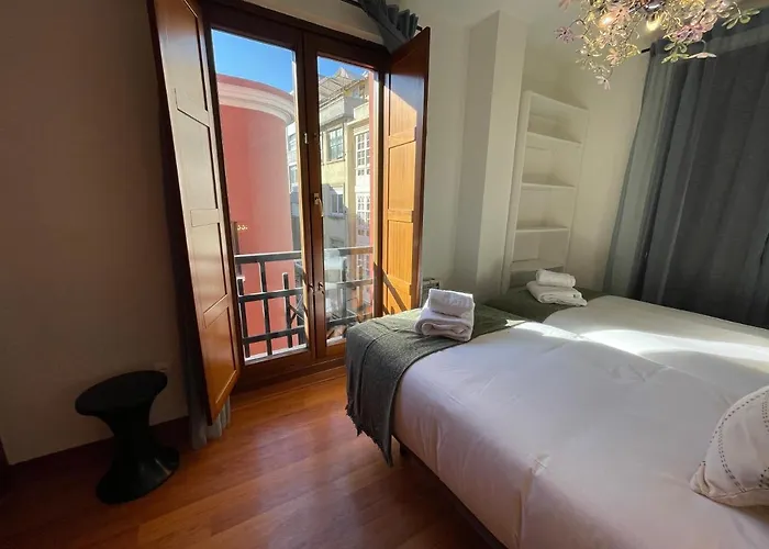 Oktheway Orzan Street A Coruna